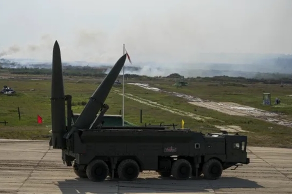 Quân sự thế giới hôm nay 25-4  Nga triển khai hệ thống tên lửa Iskander-M tới sát Phần Lan